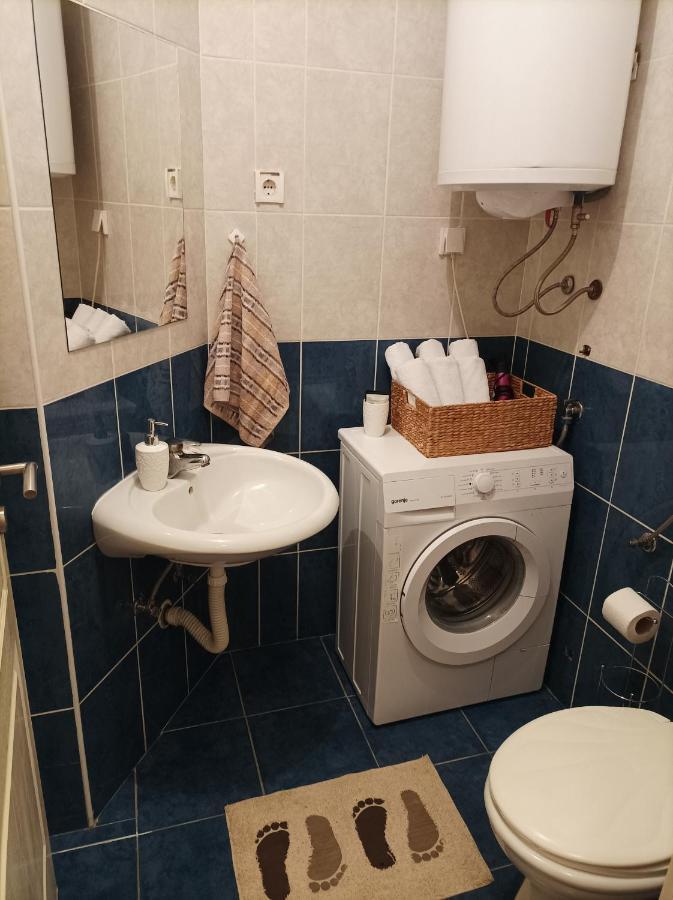 Ram1 Appartement Novi Sad Buitenkant foto